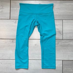 Lululemon Wunder Under Crop III (21 1/2") size 6